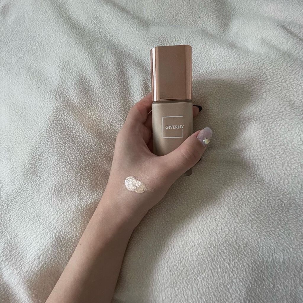 密着カバーファンデーション 21 ライトベージュ/GIVERNY/リキッドファンデーションを使ったクチコミ（2枚目）