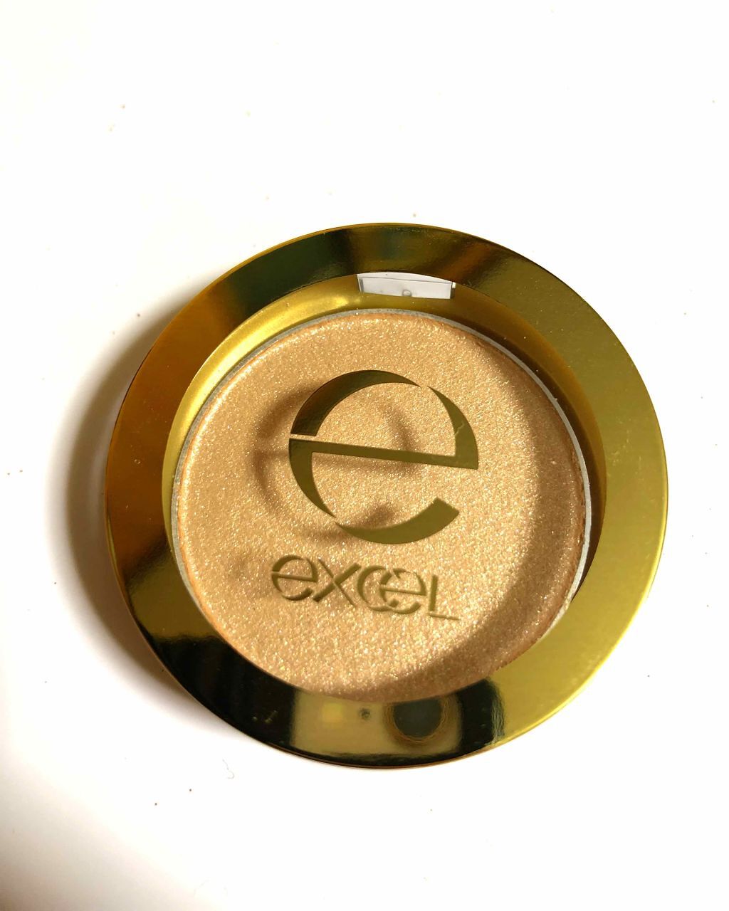 シャイニーシャドウ N/excel/単色アイシャドウを使ったクチコミ(2枚目)