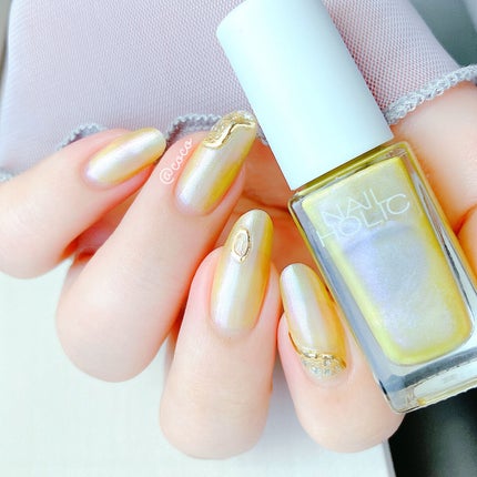 ネイルホリック リミテッドカラー COSMIC JOURNEY/ネイルホリック/マニキュアを使ったクチコミ(2枚目)