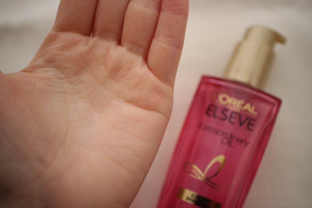 エクストラオーディナリー オイル エクラアンペリアル 艶髪オイル/ロレアル パリ/ヘアオイルを使ったクチコミ（3枚目）