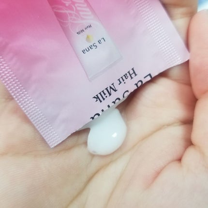 海藻 スムース ヘア ミルク/ラサーナ/ヘアミルクを使ったクチコミ(2枚目)