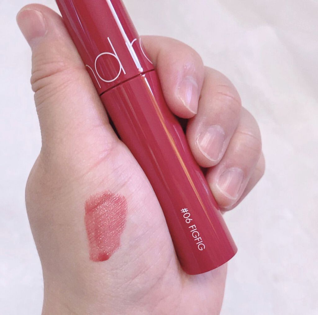 ジューシーラスティングティント/rom&nd/リップティントを使ったクチコミ（2枚目）