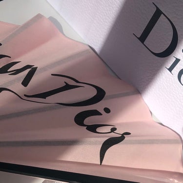 Dior ミス ディオール オードゥ トワレのクチコミ「Diorの素敵なミニ香水頂きました！Diorノベルティ紹介！
Diorのノベルティがとっても豪.....」（2枚目）