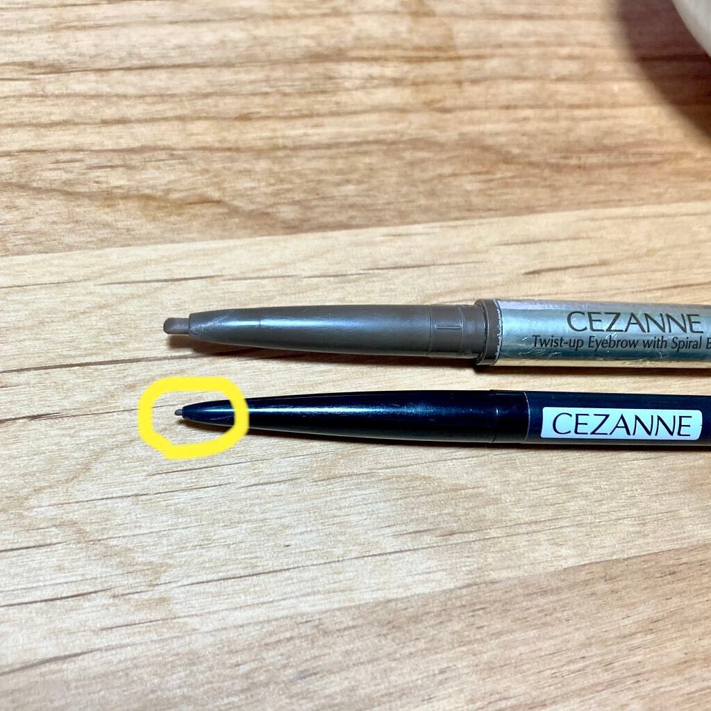 ブラシ付きアイブロウ繰り出し/CEZANNE/アイブロウペンシルを使ったクチコミ(2枚目)