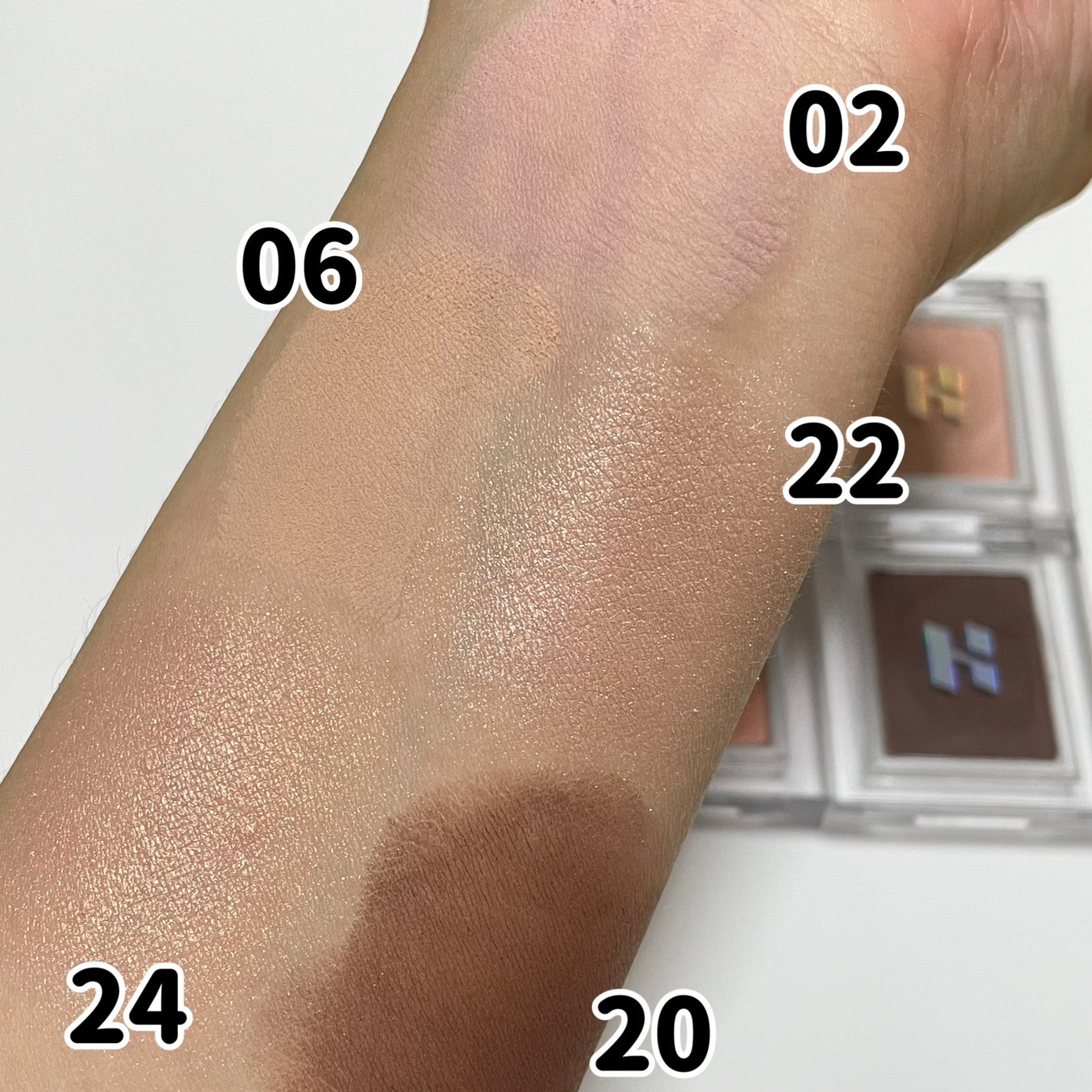 マイフェイブピースアイシャドウ/HOLIKA HOLIKA/単色アイシャドウを使ったクチコミ(6枚目)