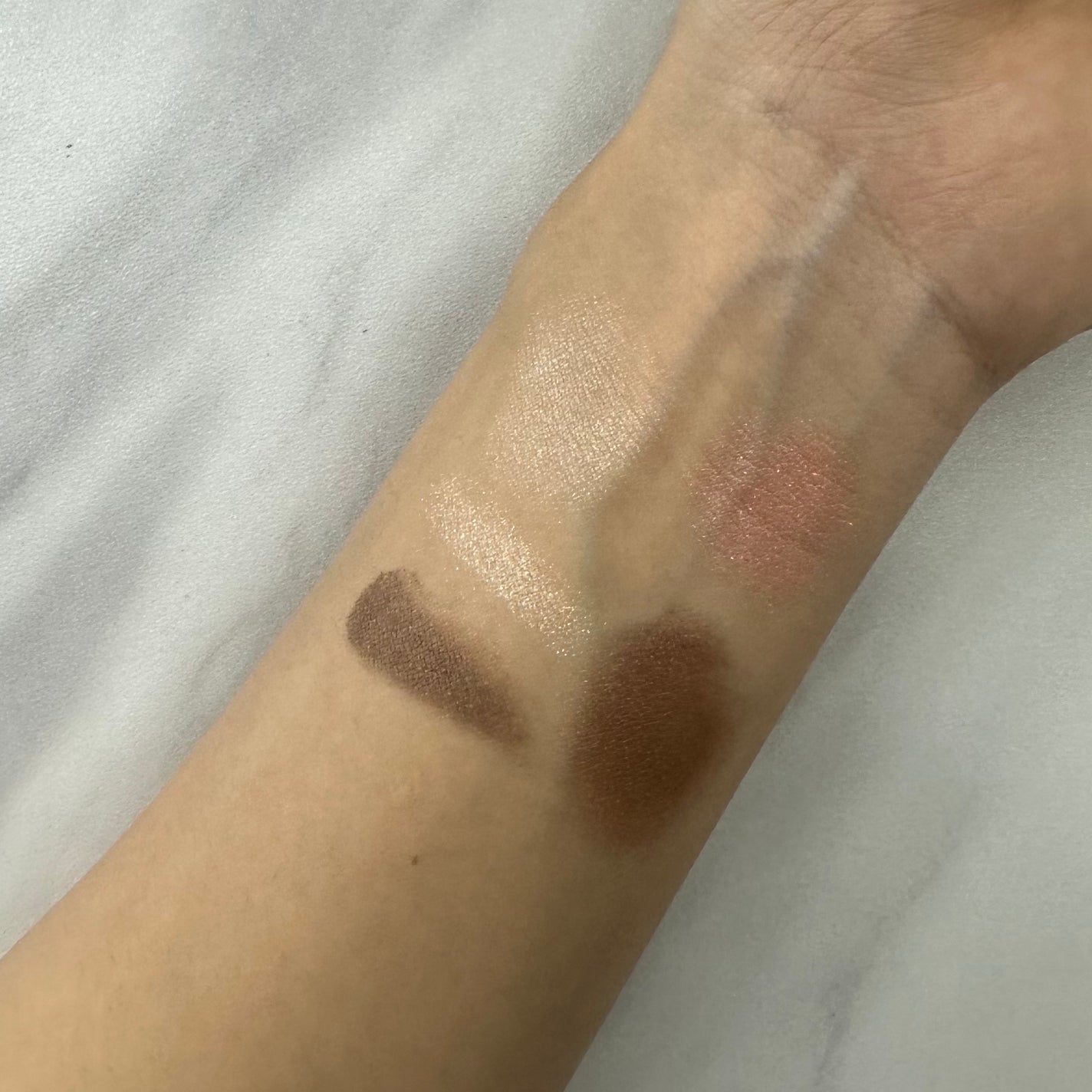 プレミアムガトーシャドウ/スウィーツ スウィーツ/アイシャドウパレットを使ったクチコミ(3枚目)