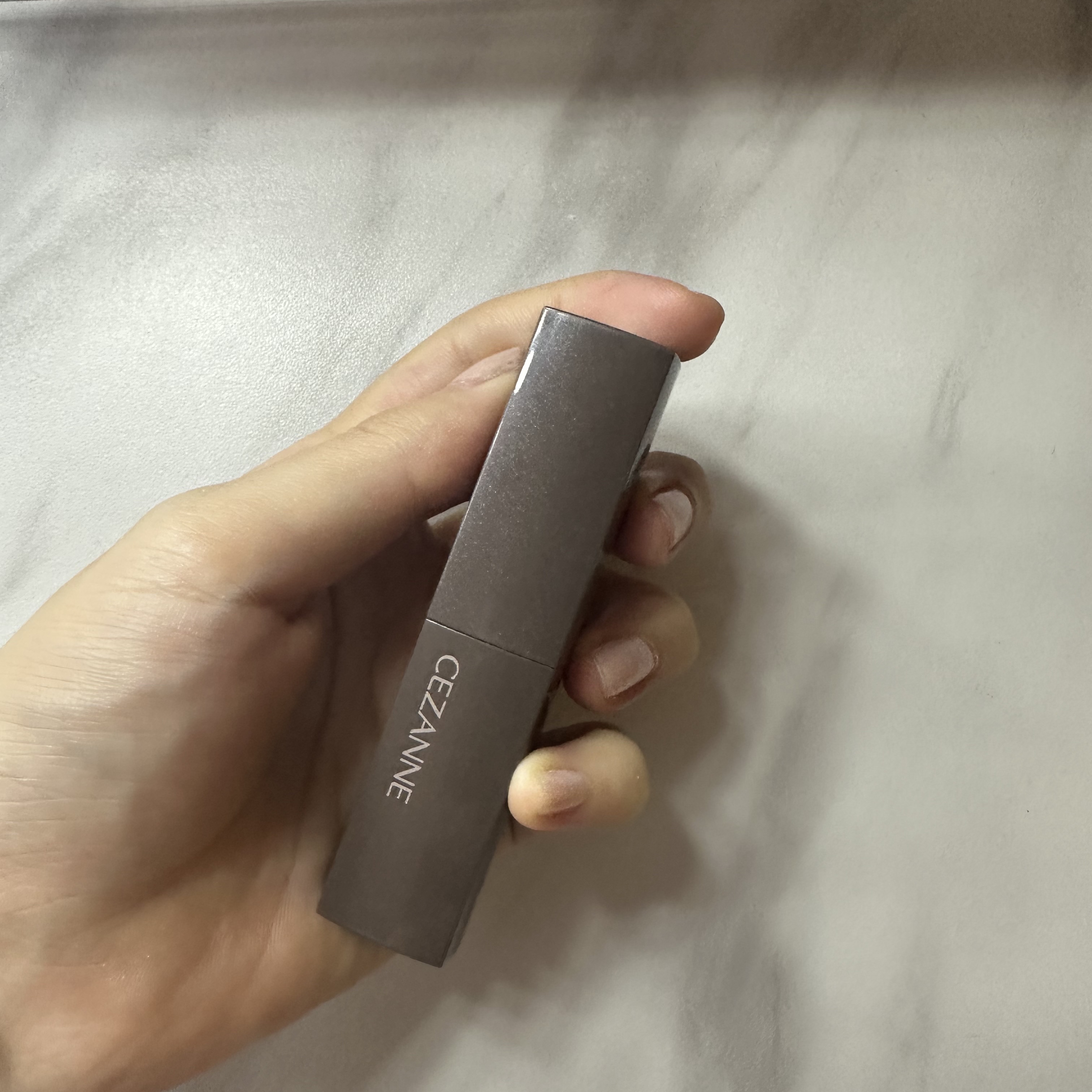 リップカラーシールド 01 フィグブラウン/CEZANNE/口紅を使ったクチコミ（3枚目）