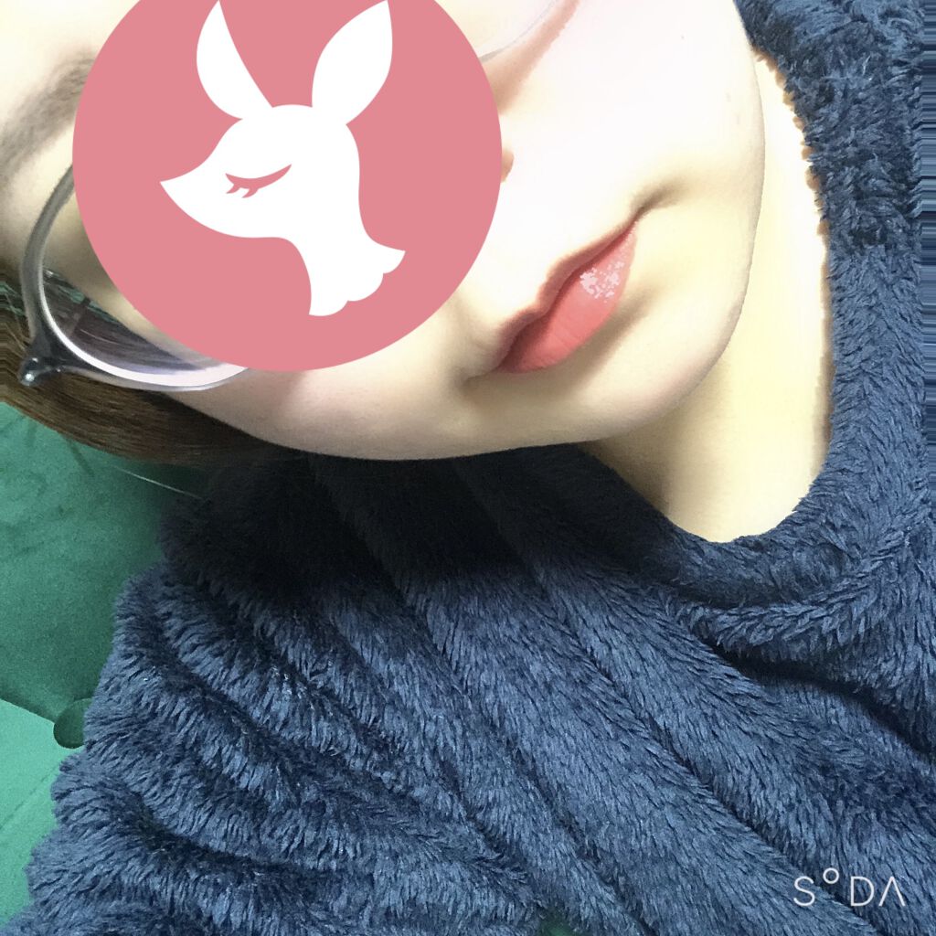 ラスティンググロスリップ/CEZANNE/口紅を使ったクチコミ（3枚目）