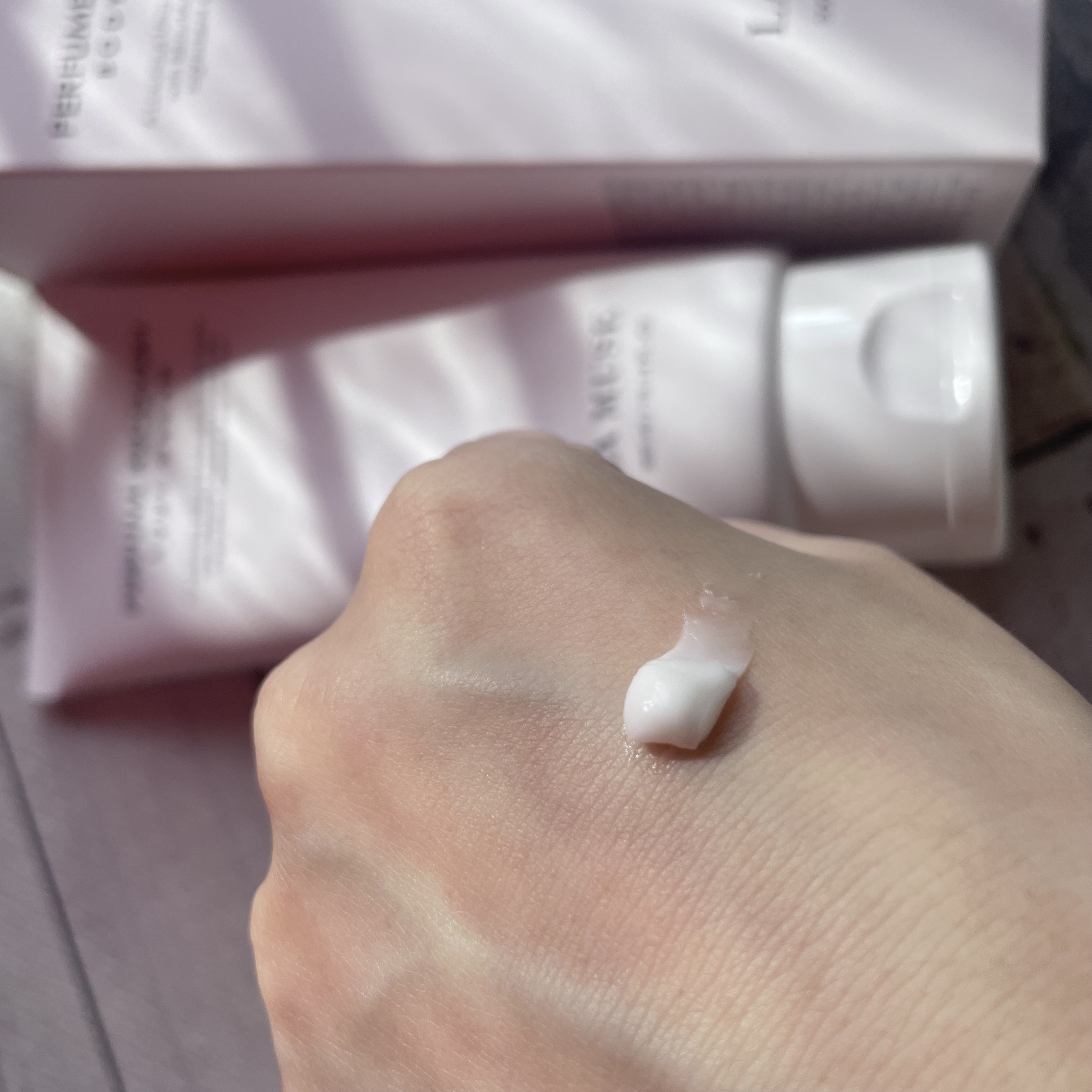 パフューム リカバリーボディクリーム/ラミューズ/ボディクリームを使ったクチコミ（3枚目）