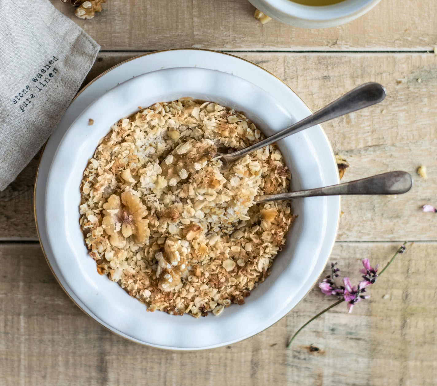 美味しく食べやすいように調理したオートミールの画像