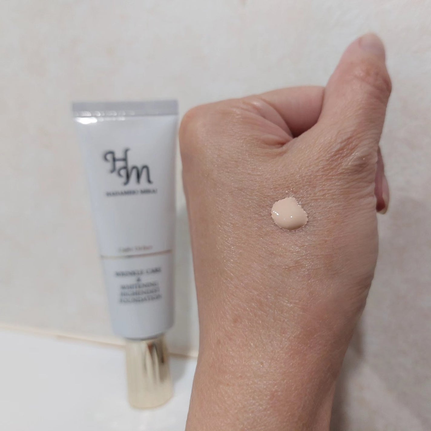 リンクルケア&ホワイトニング ハイエンディストファンデーション/ハダメキミライ/リキッドファンデーションを使ったクチコミ(2枚目)