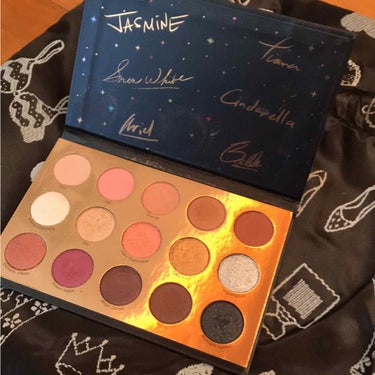 It’s a Princess Thing Shadow Palette/ColourPop/アイシャドウパレットを使ったクチコミ（2枚目）