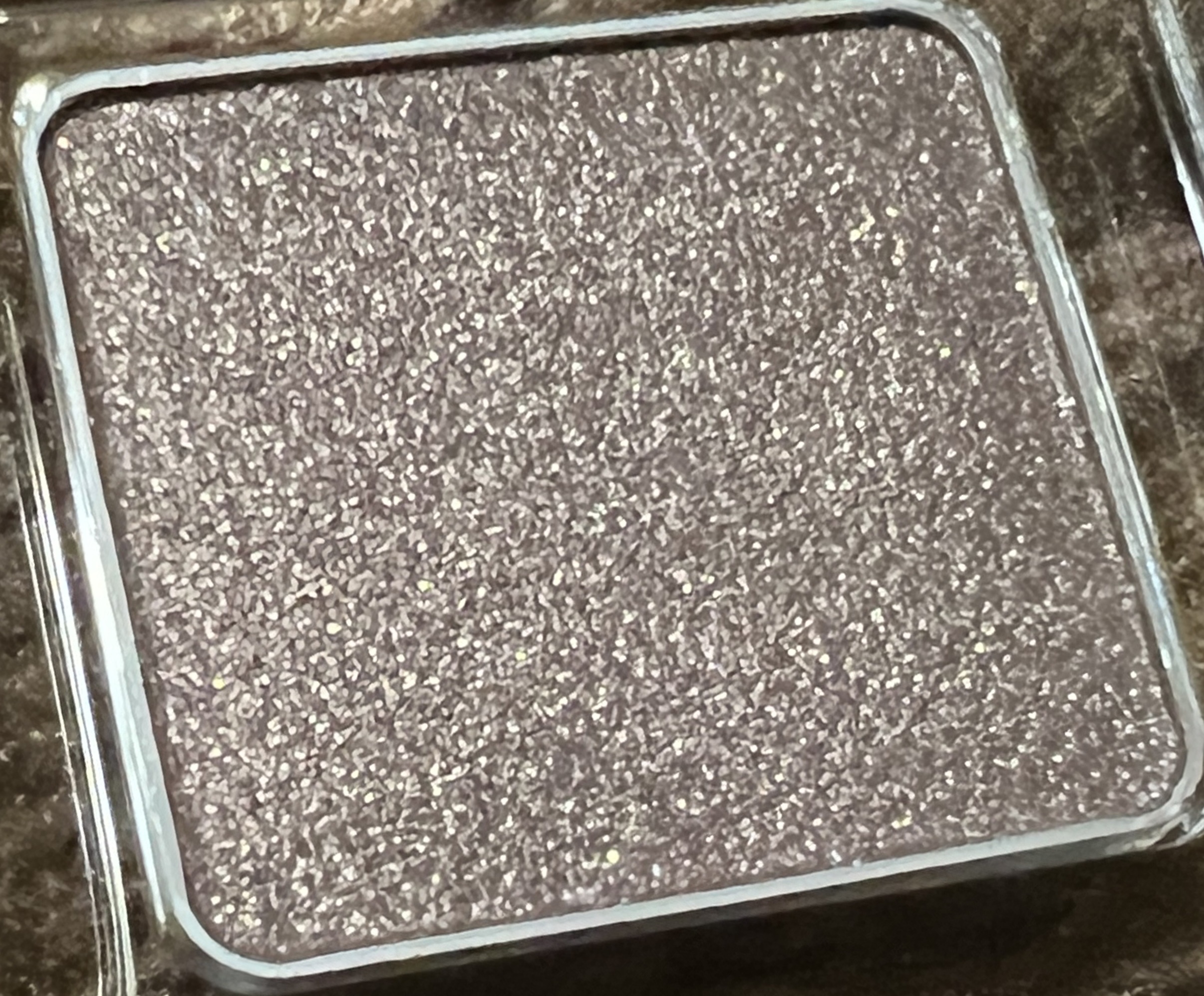 ニュアンスカラー シャドウ moroccan brown/BABYMEE/単色アイシャドウを使ったクチコミ（1枚目）