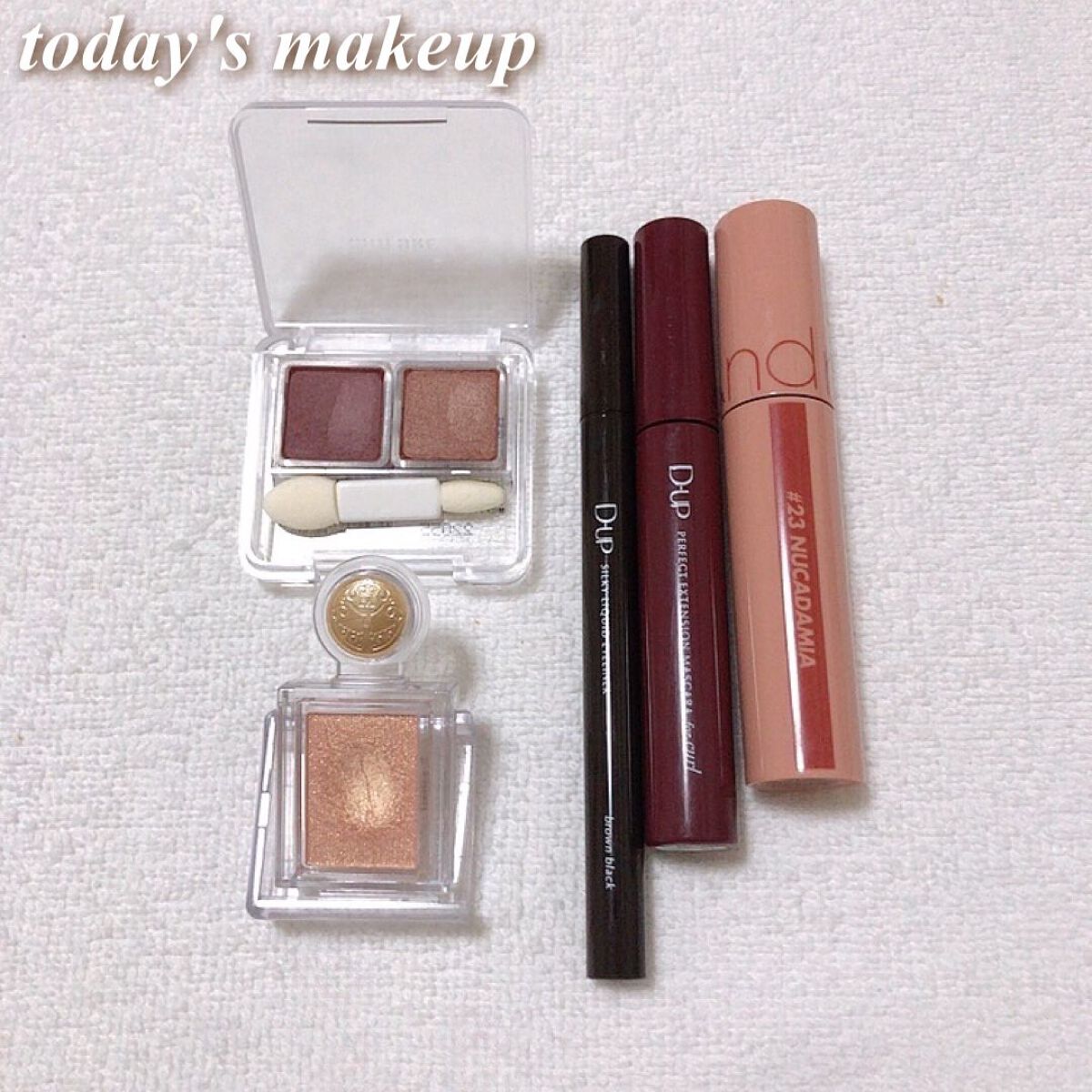 シャドーカスタマイズ/MAJOLICA MAJORCA/単色アイシャドウを使ったクチコミ（1枚目）