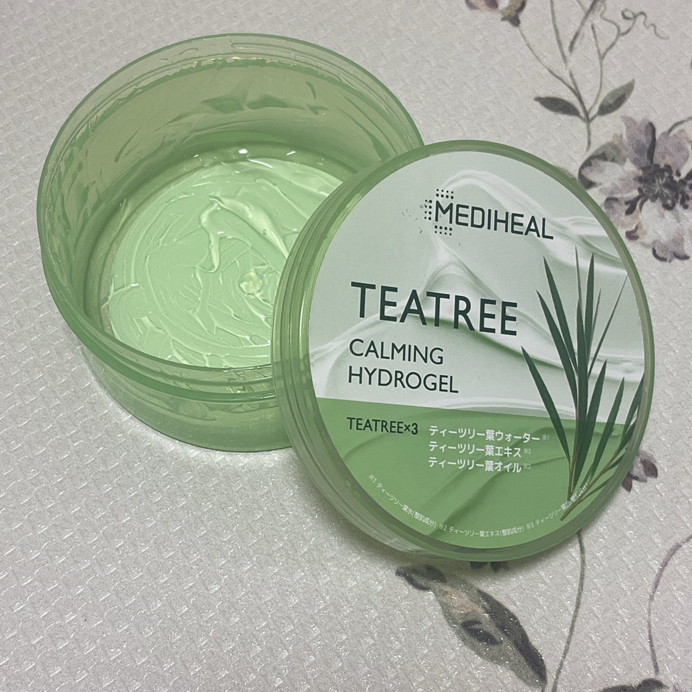 ティーツリーカーミングハイドロジェル/MEDIHEAL/ボディローションを使ったクチコミ(3枚目)