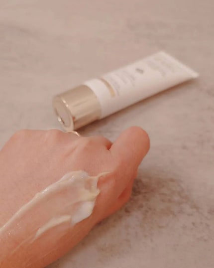 ダルバ ホワイトトリュフファーストスプレーセラム/ダルバ/ミスト状化粧水を使ったクチコミ(6枚目)