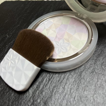 AQ オーラ リフレクター/DECORTÉ/プレストパウダーを使ったクチコミ(2枚目)