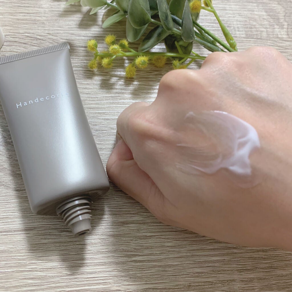 ハンデコルテ/キユートピア/ネック・デコルテケアを使ったクチコミ(2枚目)