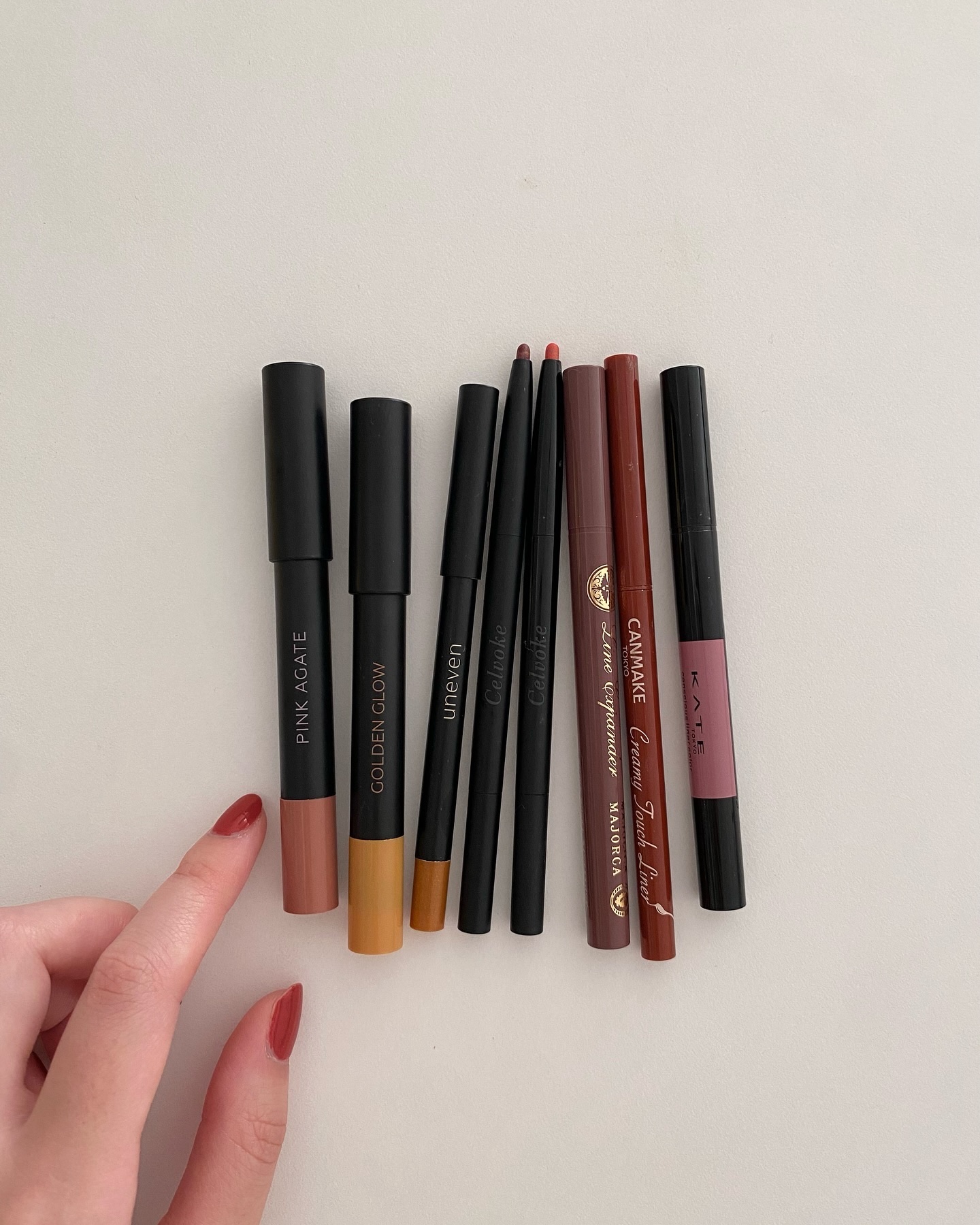 カラーリングソフトアイライナー デイブレイク/uneven/ペンシルアイライナーを使ったクチコミ（1枚目）