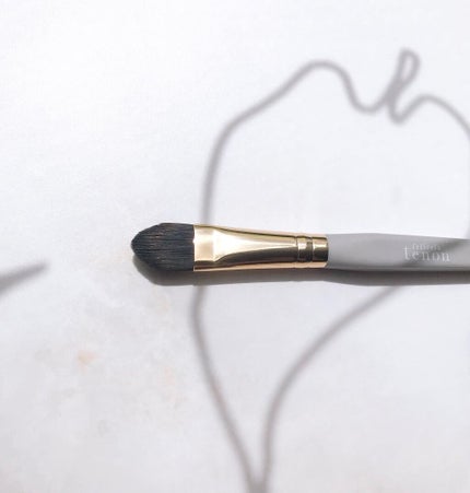 ダブルアイシャドウブラシ(ラウンド)/フェリセラ/メイクブラシを使ったクチコミ(5枚目)