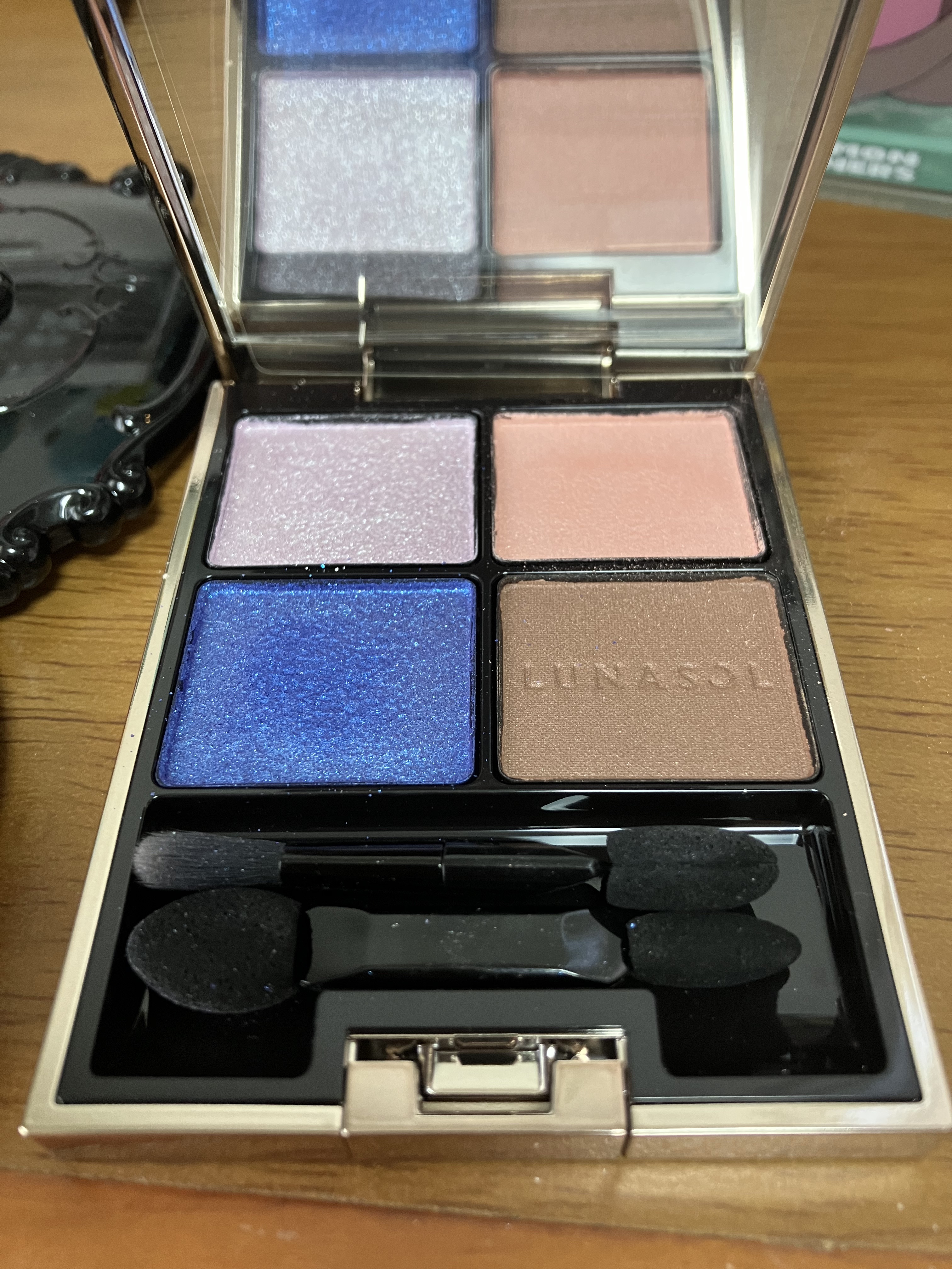 アイカラーレーション EX33 Galaxy Loop/LUNASOL/アイシャドウパレットを使ったクチコミ（1枚目）