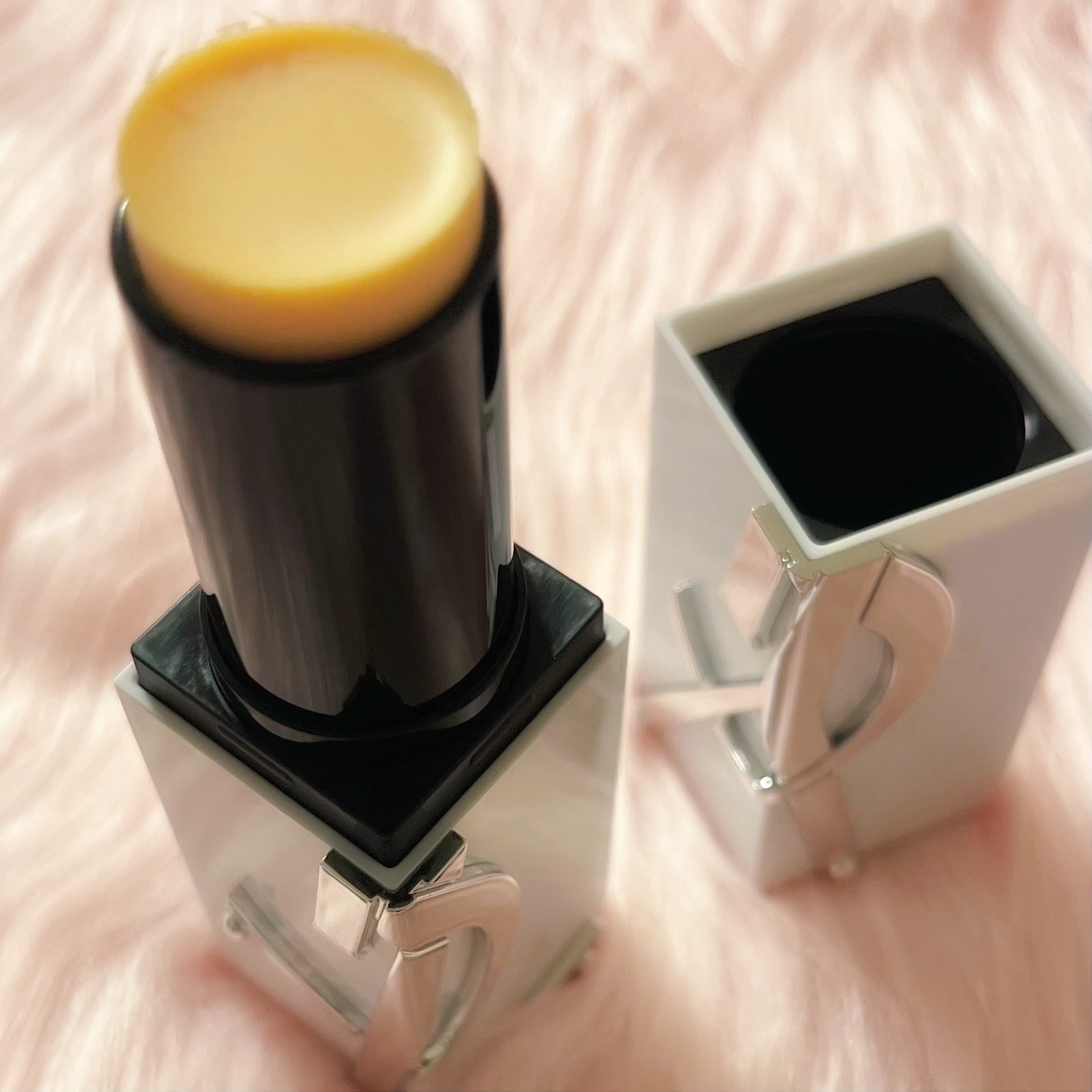 ピュアショット セラムインスティック｜YVES SAINT LAURENT BEAUTEの