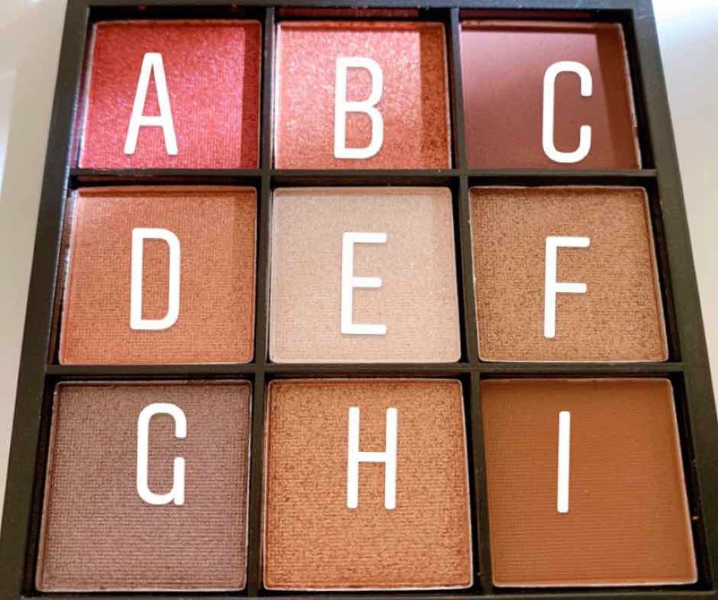 UR GLAM　BLOOMING EYE COLOR PALETTE/U R GLAM/アイシャドウパレットを使ったクチコミ（3枚目）