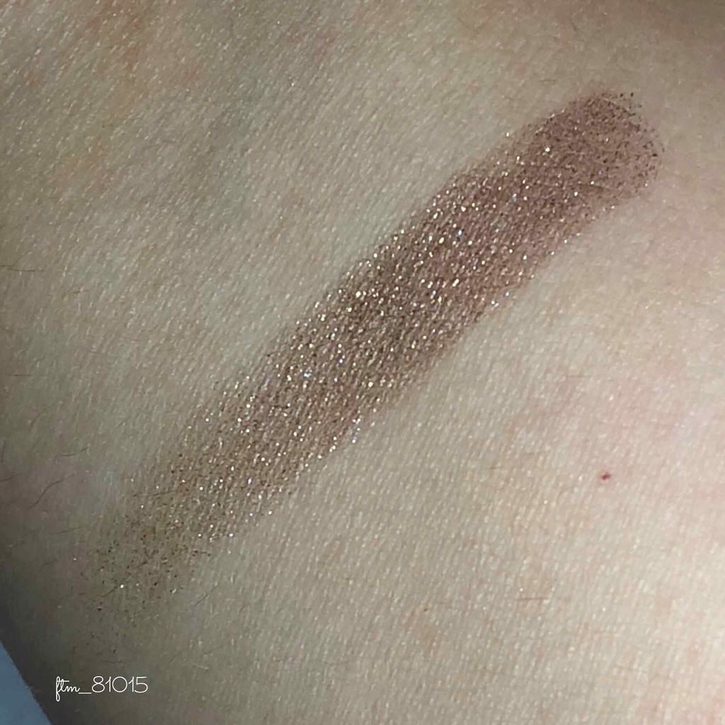 インジーニアス パウダーアイズ N/RMK/単色アイシャドウを使ったクチコミ(4枚目)