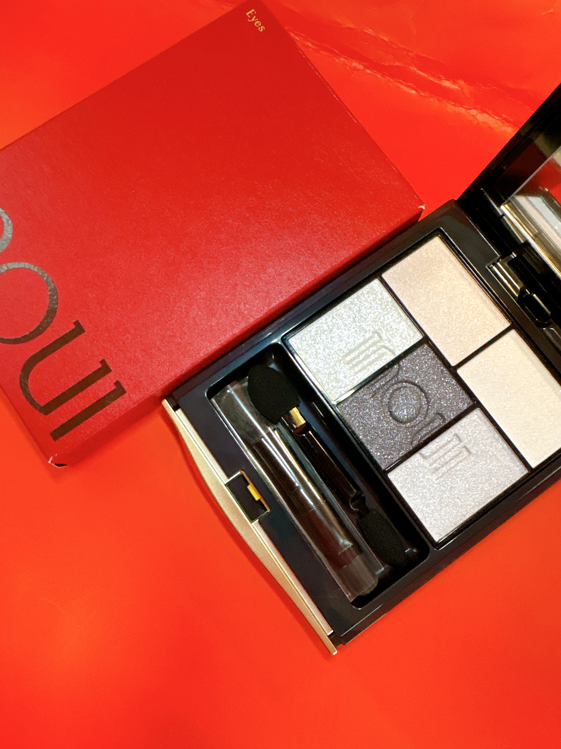 インウイ アイズ/INOUI/アイシャドウパレットを使ったクチコミ（3枚目）