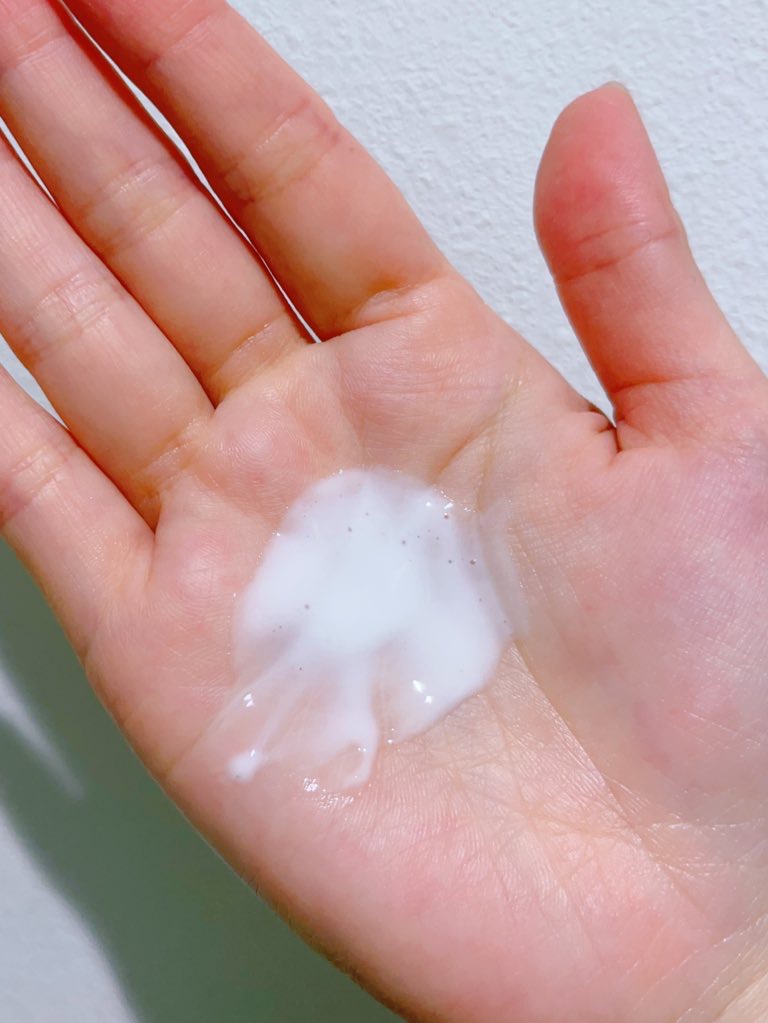 メイクプレム グロウベージュトーンアップサンクリーム/make prem/日焼け止めクリームを使ったクチコミ（3枚目）