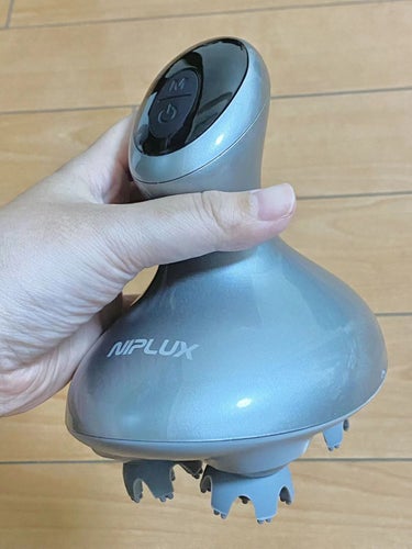 NIPLUX HEAD SPAのクチコミ「自宅でも気軽にヘッドスパをしたくて、色々商品を検討し、こちらの商品を購入しました。
使用した.....」（1枚目）