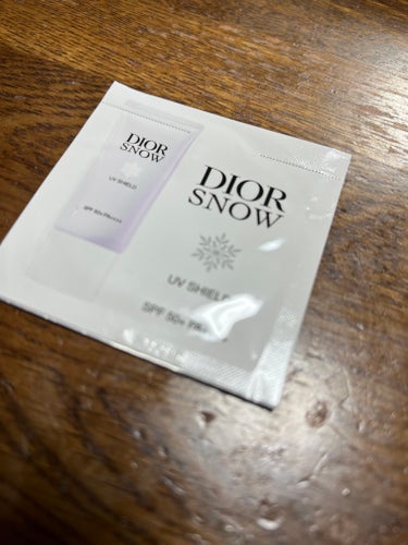 ディオール スノー UVシールド 50+/Dior/日焼け止め・UVケアを使ったクチコミ（2枚目）