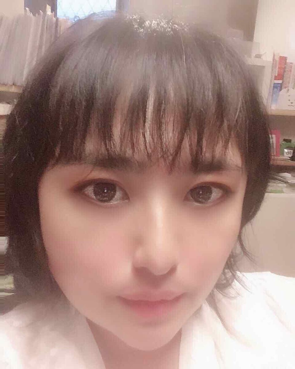 MCカフェスイーツアイシャドウ/3COINS/アイシャドウパレットを使ったクチコミ（1枚目）