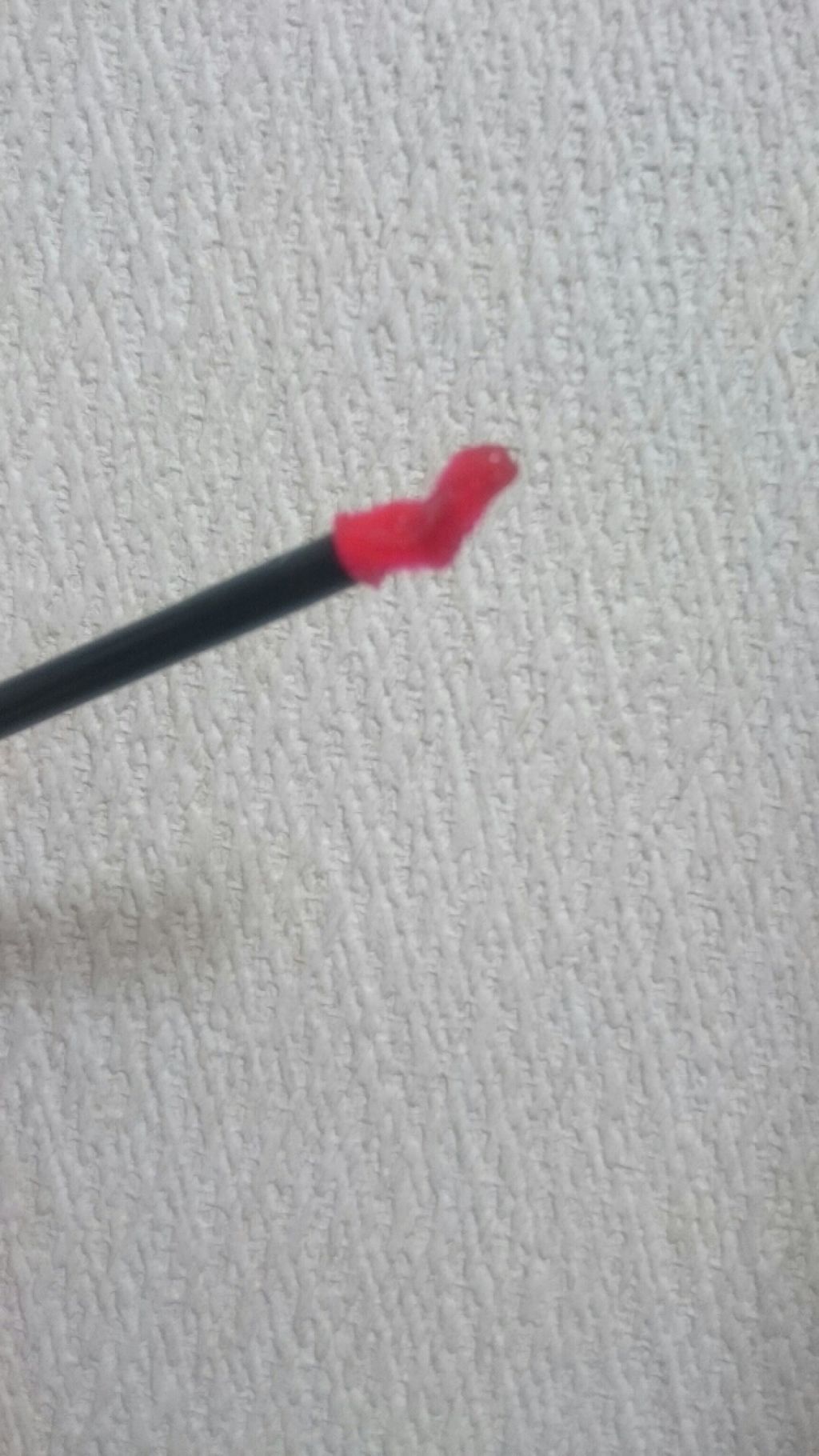 ユイルカレス/ロレアル パリ/リップグロスを使ったクチコミ（3枚目）