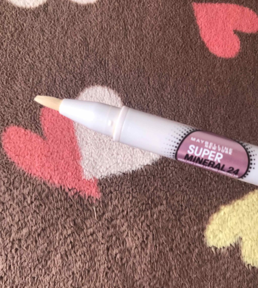 スーパー ミネラル コンシーラー ロングキープ/MAYBELLINE NEW YORK/リキッドコンシーラーを使ったクチコミ（2枚目）