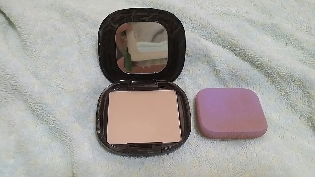 パウダー ファンデーション/ANNA SUI/パウダーファンデーションを使ったクチコミ（2枚目）