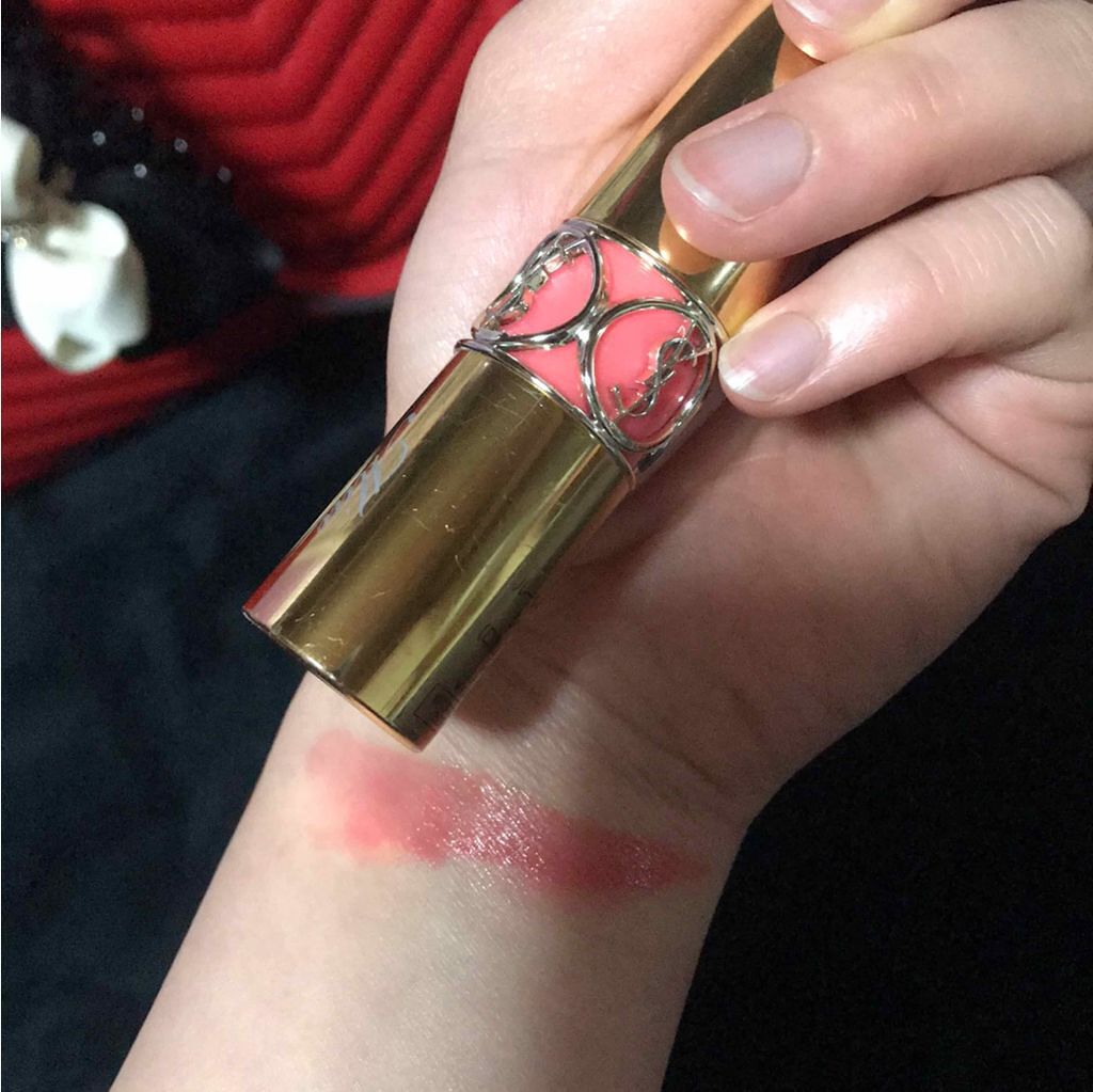 ルージュ ヴォリュプテ シャイン/YVES SAINT LAURENT BEAUTE/口紅を使ったクチコミ（2枚目）