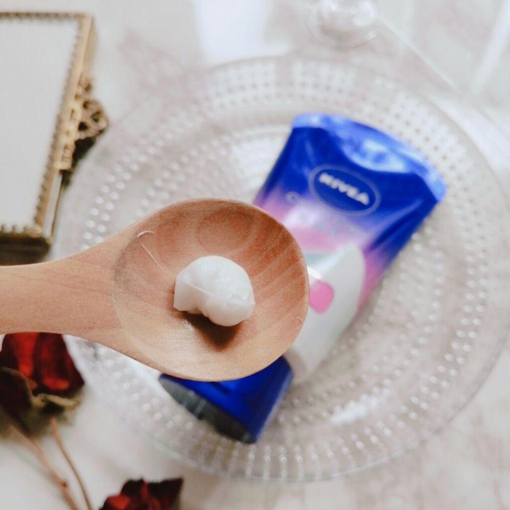 ニベア クリームケア洗顔料 とてもしっとり/ニベア/洗顔フォームを使ったクチコミ(2枚目)