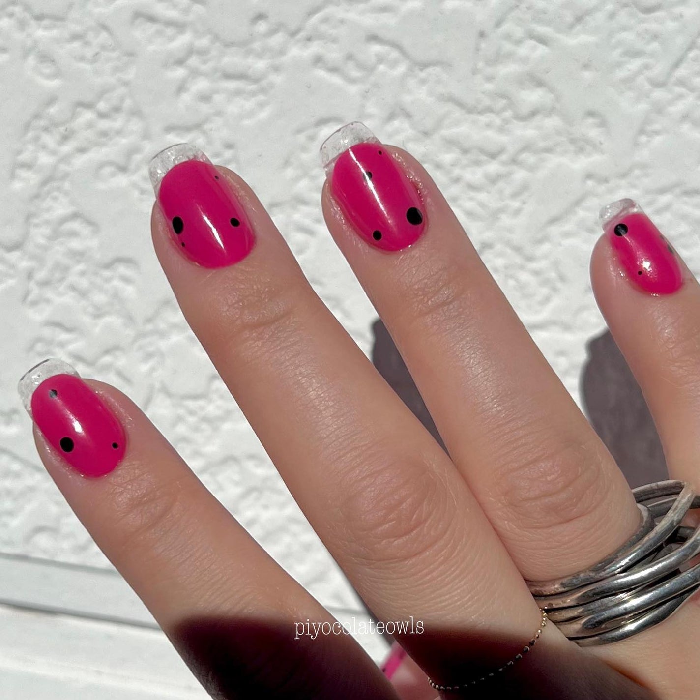 ぴよこれいと あうるす on LIPS 「大好きな草間彌生さんをイメージしたネイル。今年初めてのマイネイ..」(6枚目)