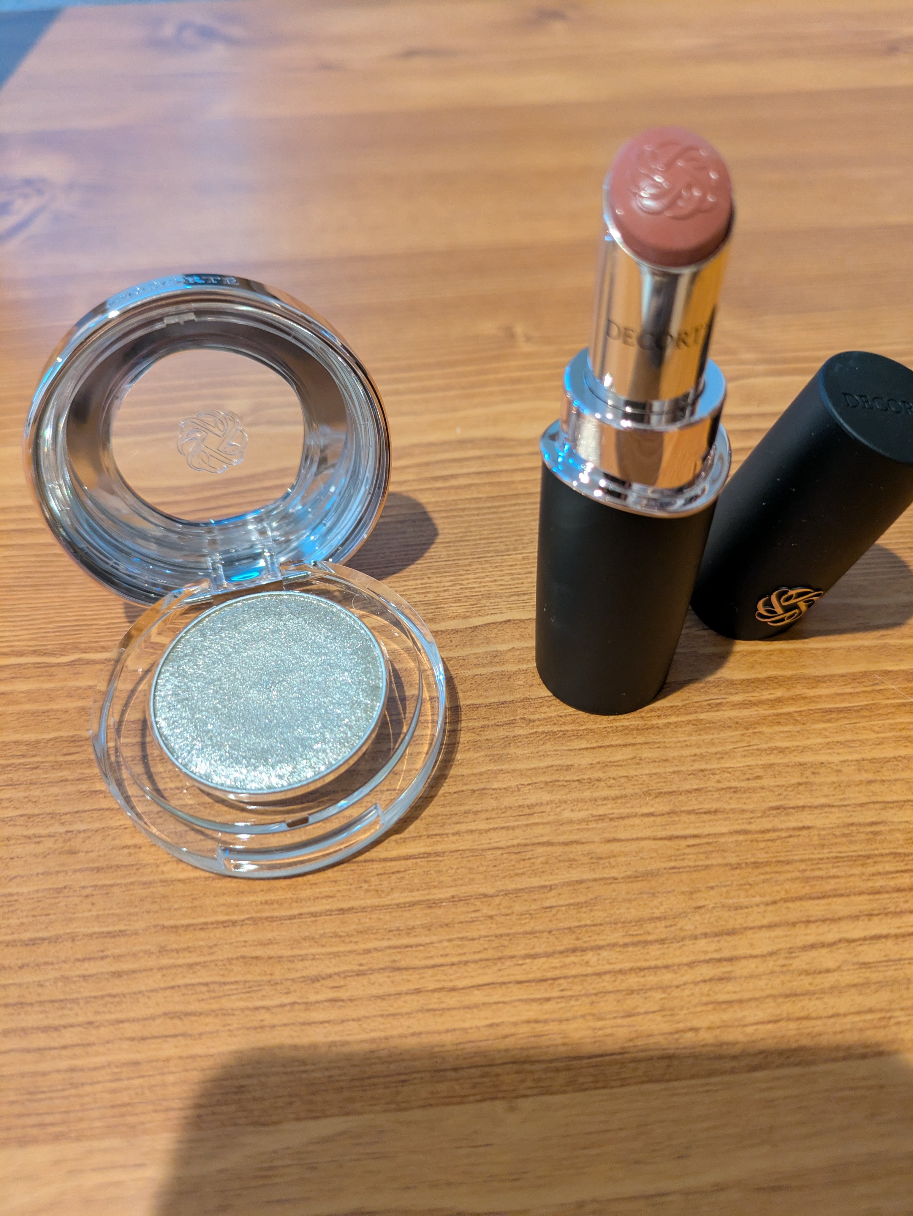 スキニーリッチシャドウ/excel/アイシャドウパレットを使ったクチコミ（2枚目）