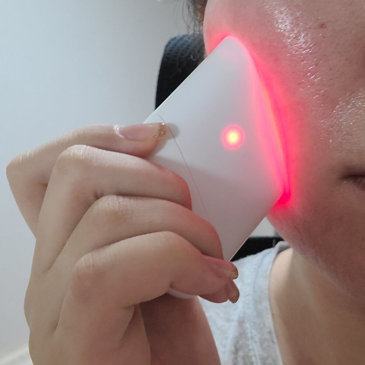 スキンライトセラピーII/Makeon/美顔器・マッサージを使ったクチコミ（3枚目）