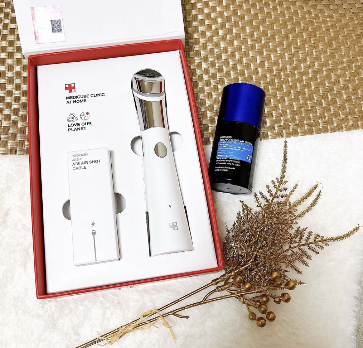 AGE-Rダーマエアショット/MEDICUBE/美顔器・マッサージを使ったクチコミ（2枚目）