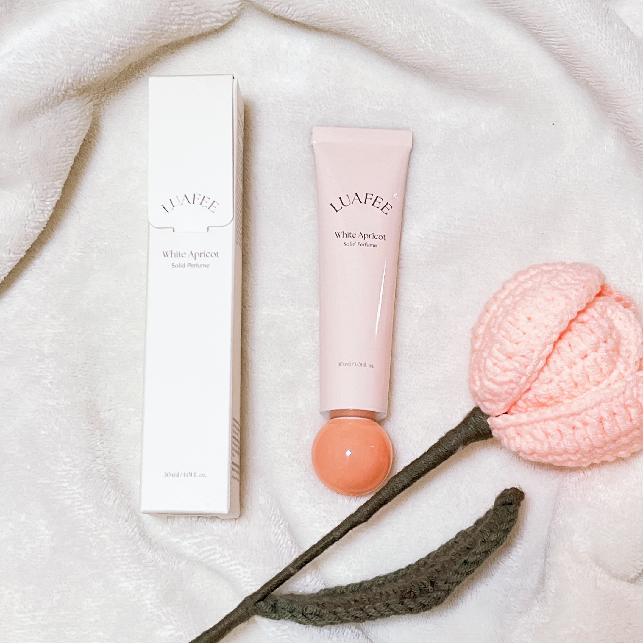 ソリッド パフューム ホワイトアプリコット/LUAFEE/練り香水を使ったクチコミ（3枚目）