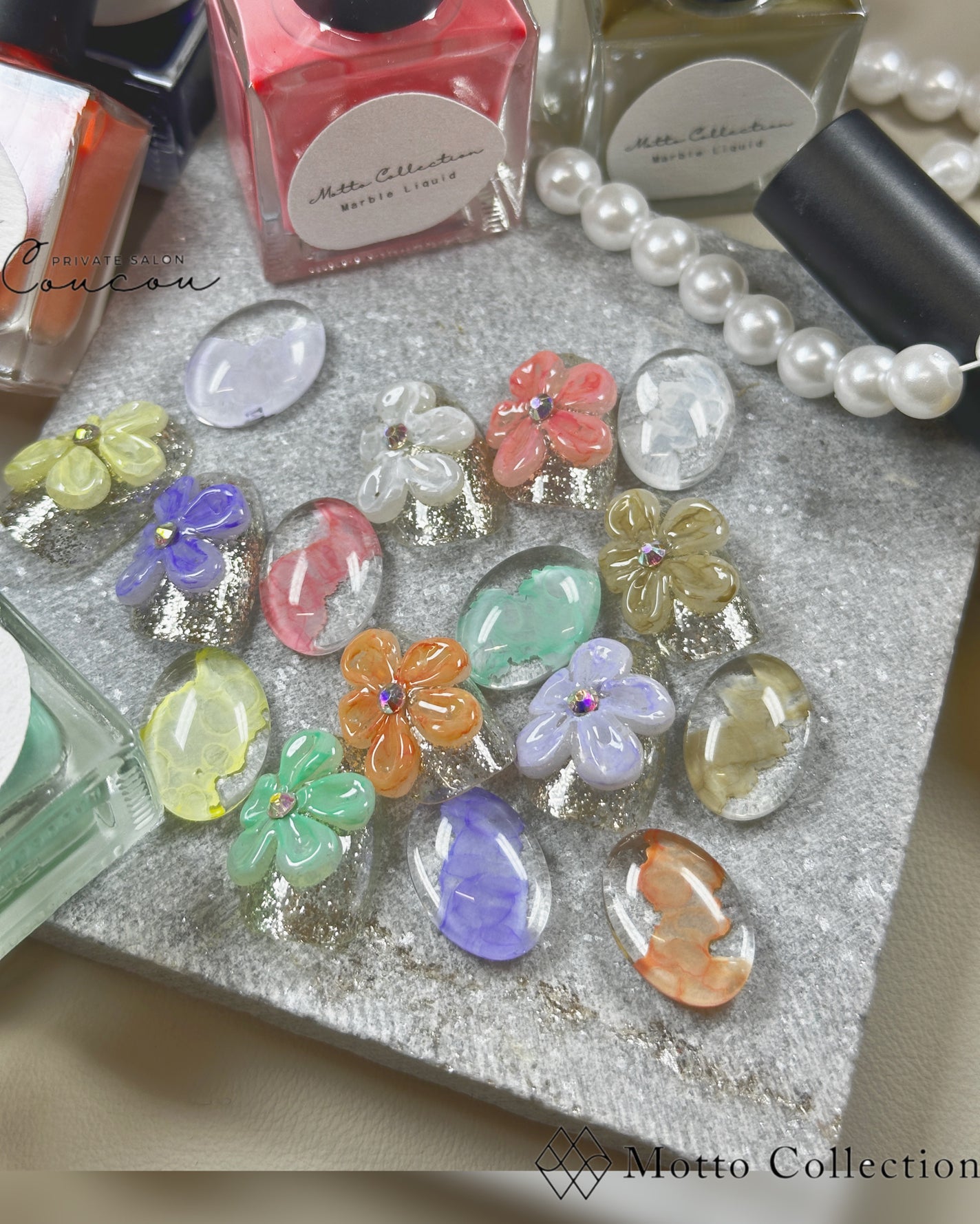 🐒ズボラママみっちゃんの高見えネイル💅 on LIPS 「他の投稿は@m.naiiil.99からみてね♡今日は@nail..」(1枚目)