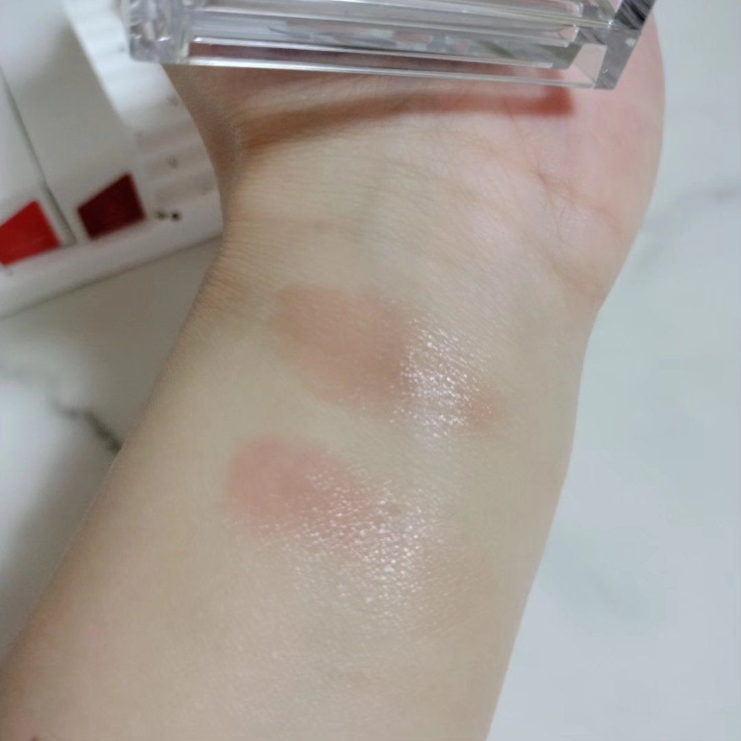 ザグラスタトゥーティント/QUA-T/リップティントを使ったクチコミ(9枚目)