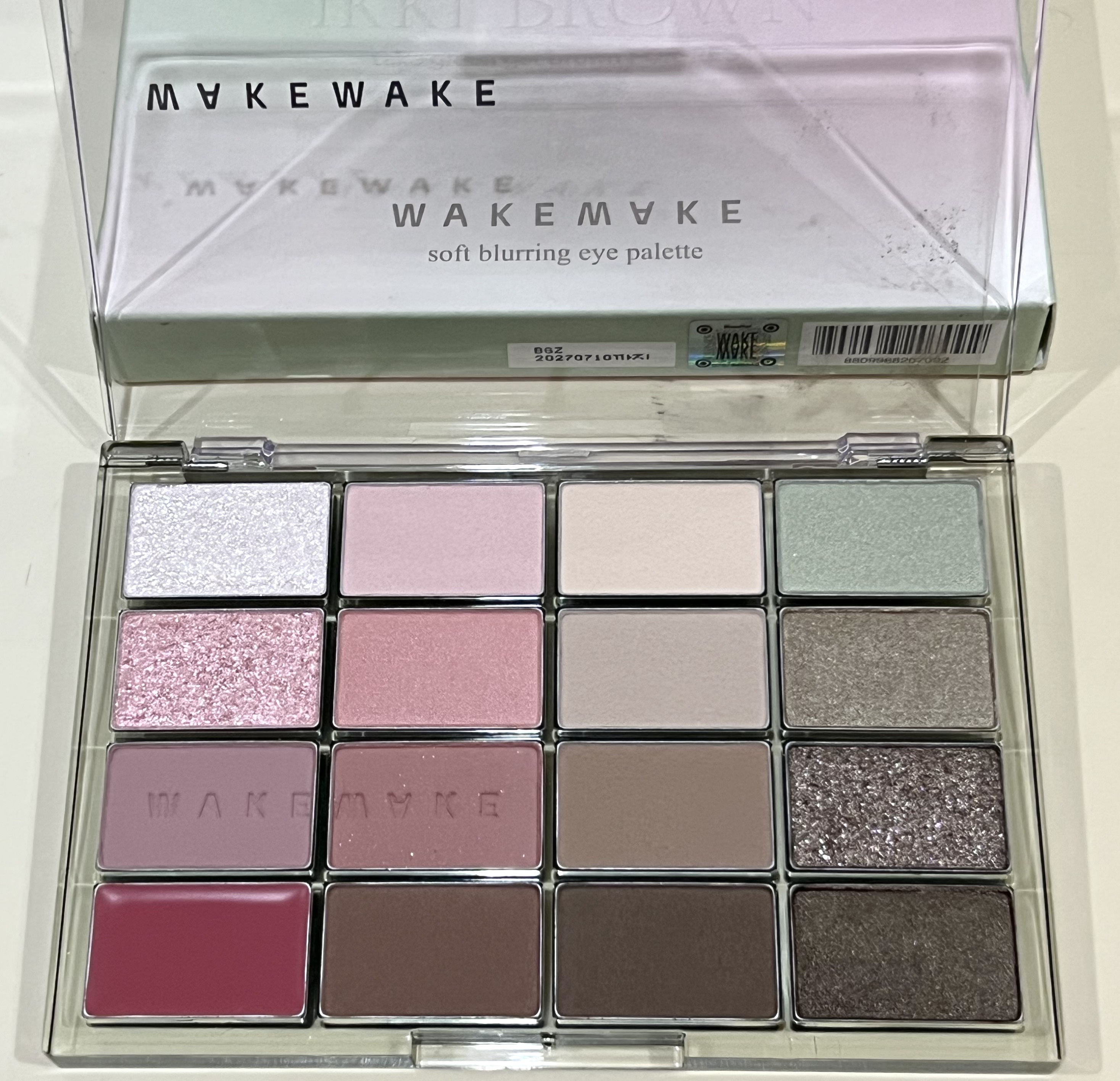 ソフトブラーリングアイパレット 21.フォールインフィグブラーリング/wakemake/アイシャドウパレットを使ったクチコミ（1枚目）