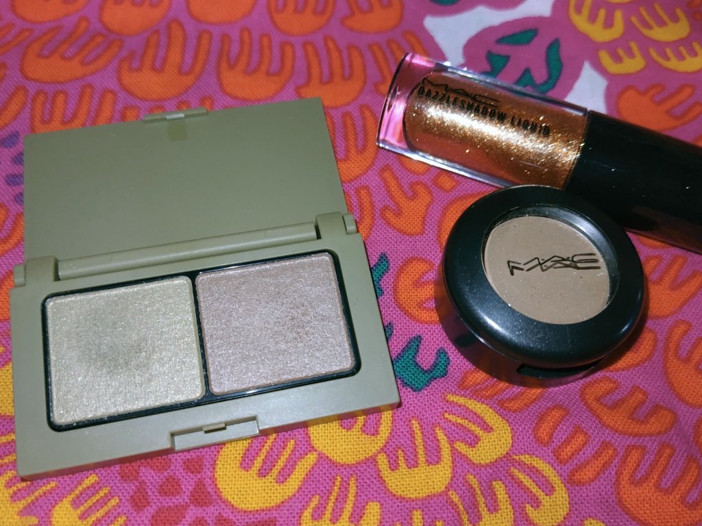 ダズルシャドウ リキッド/M・A・C/リキッドアイシャドウを使ったクチコミ（2枚目）