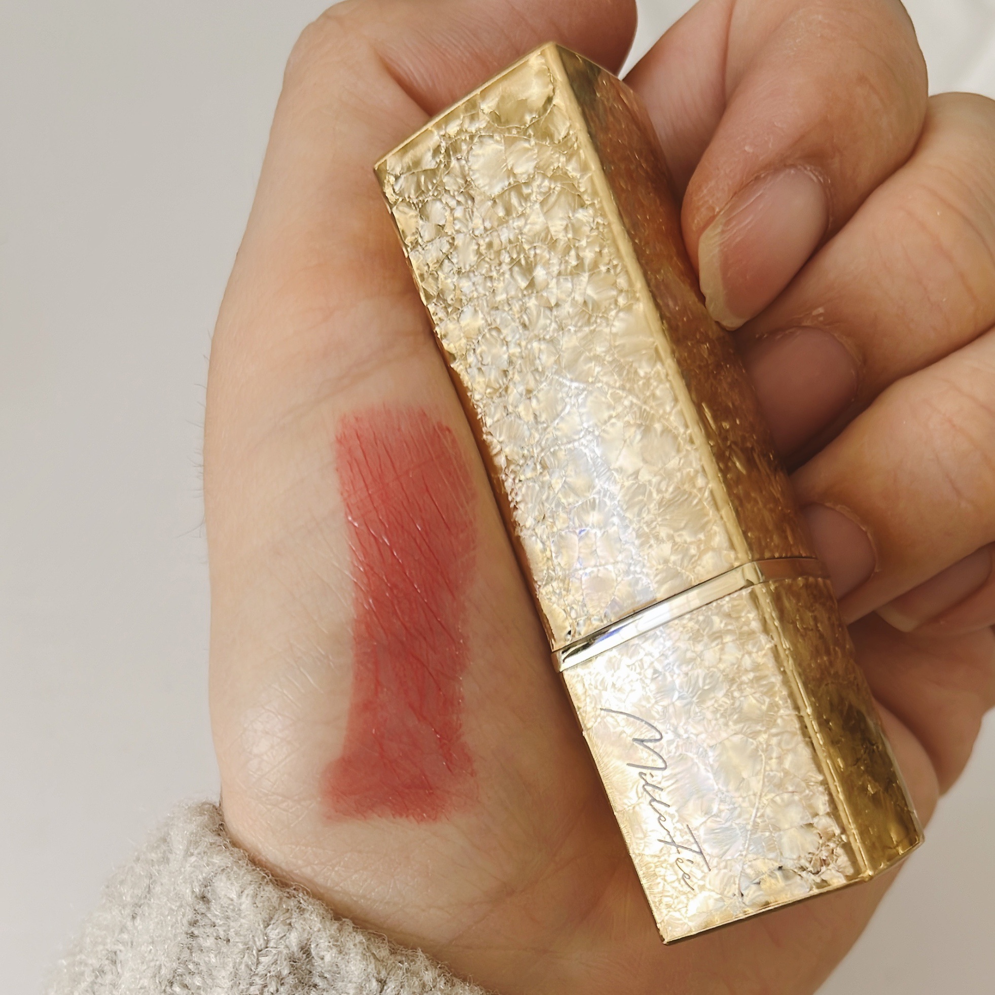 フェアリールージュ 01 奔放/MilleFée/口紅を使ったクチコミ（2枚目）