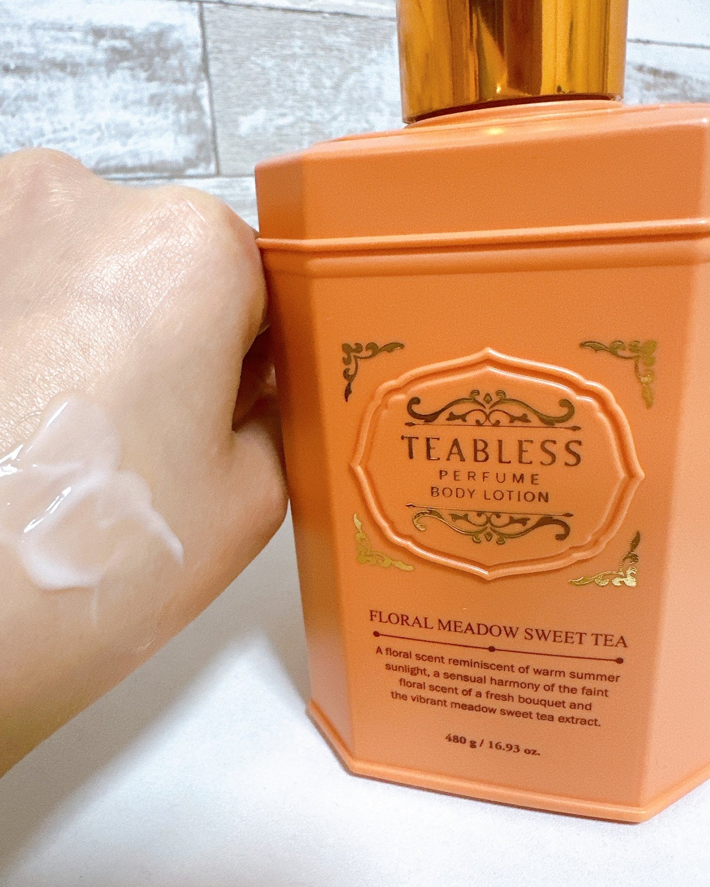 パフュームボディローション リリィムスクホワイトティー/TEABLESS/ボディローションを使ったクチコミ(3枚目)