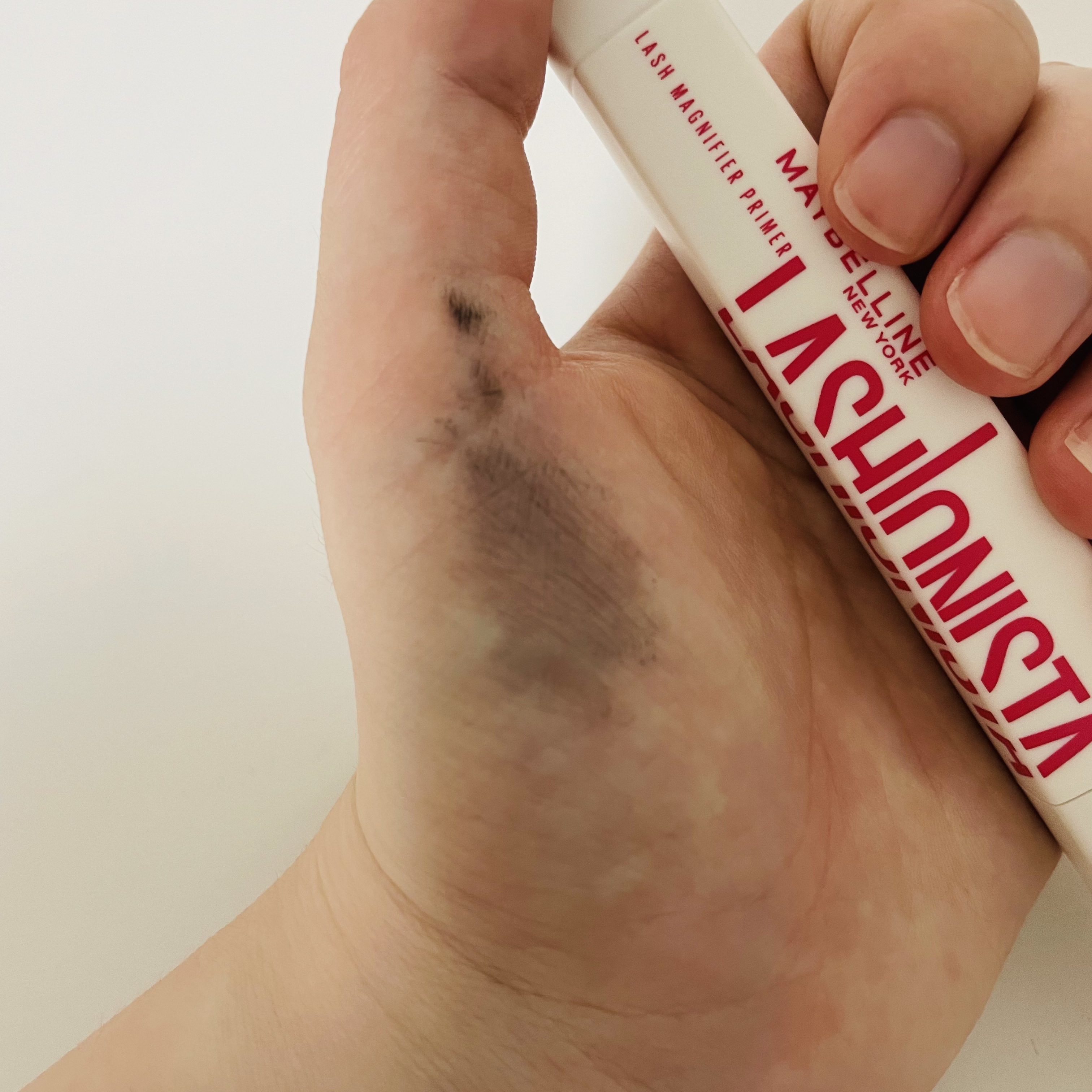 ラッシュニスタ　プライマー/MAYBELLINE NEW YORK/マスカラ下地を使ったクチコミ（3枚目）